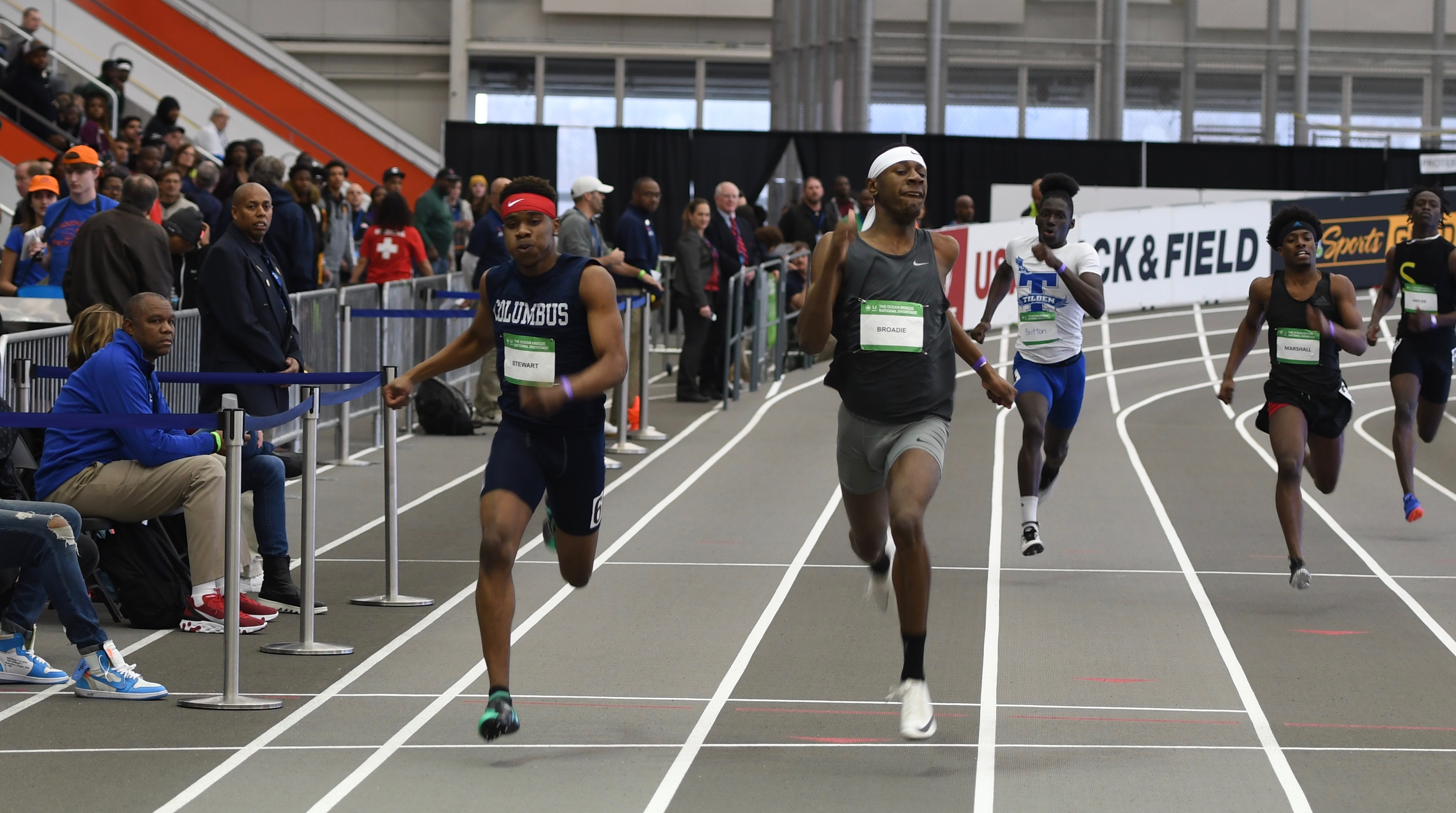 State Meet Spotlight Brodie Stewart Seek State 300m Sweep